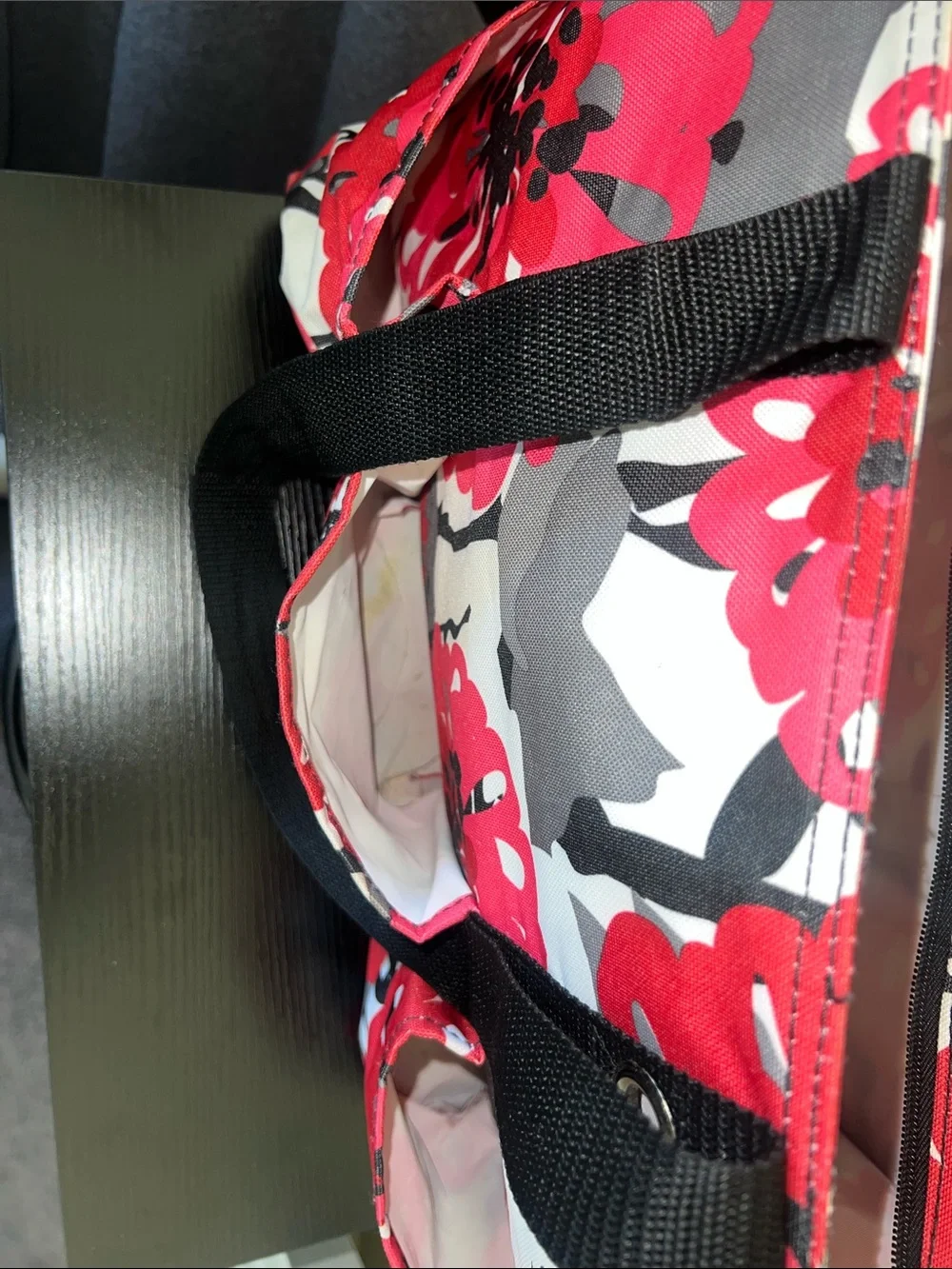 Thirty-one Red, Black & Gray Floral Tote